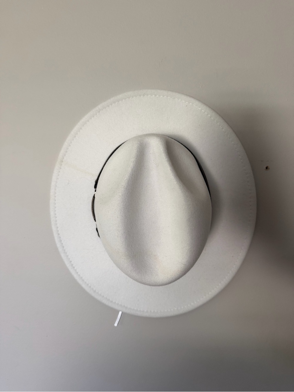 Classic White Wide-Brim Hat